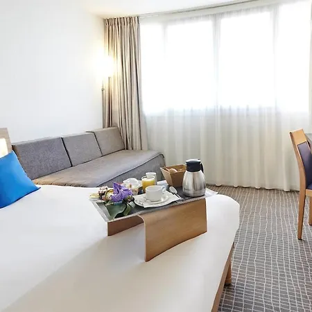 Novotel Rouen Sud Zenith Parc Expo 4* Saint-Étienne-du-Rouvray