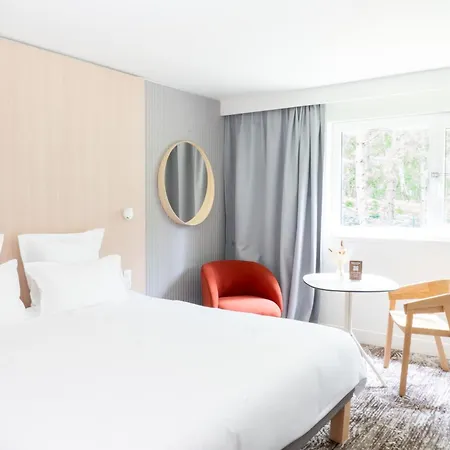 Novotel Rouen Sud Zenith Parc Expo Hotel 4*