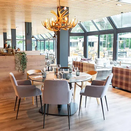 מלון Novotel Rouen Sud Zenith Parc Expo 4*