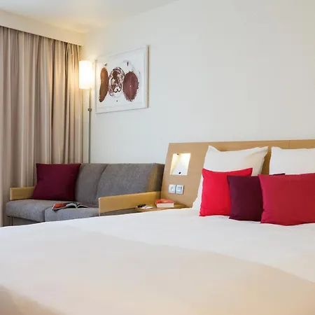 מלון Novotel Rouen Sud Zenith Parc Expo Saint-Étienne-du-Rouvray