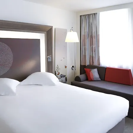 Szálloda Novotel Rouen Sud Zenith Parc Expo