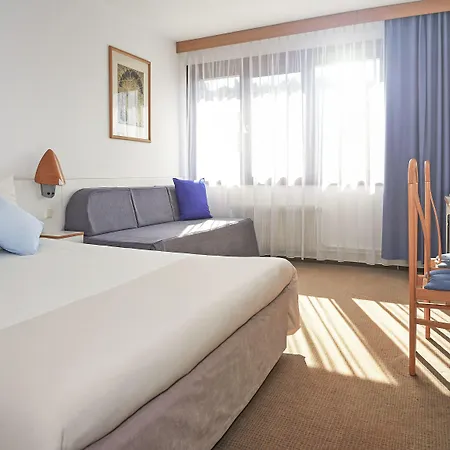 Szálloda Novotel Rouen Sud Zenith Parc Expo