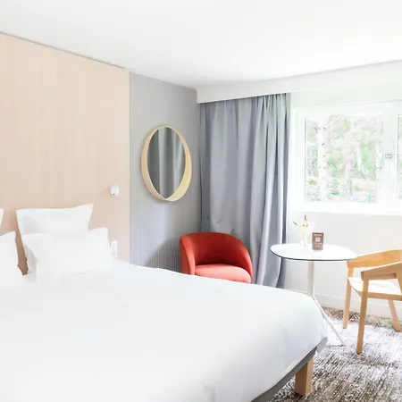 Szálloda Novotel Rouen Sud Zenith Parc Expo
