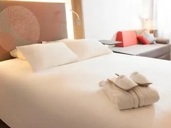 Novotel Rouen Sud Zenith Parc Expo 4*