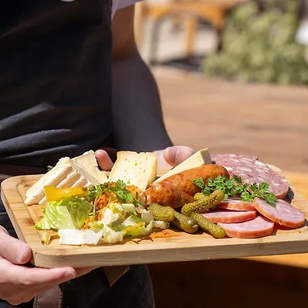 Novotel Rouen Sud Zenith Parc Expo Szálloda 4*