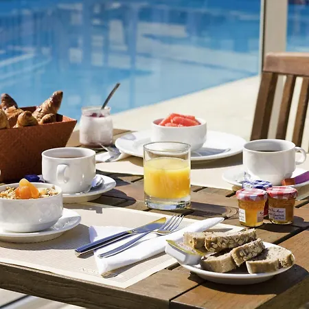 Szálloda Novotel Rouen Sud Zenith Parc Expo