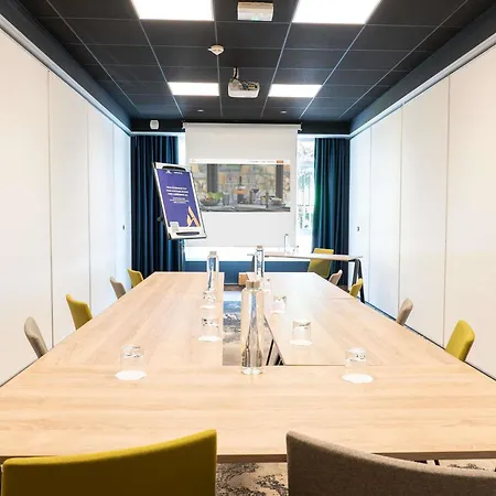 Novotel Rouen Sud Zenith Parc Expo 4* Saint-Etienne-du-Rouvray