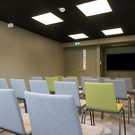 Novotel Rouen Sud Zenith Parc Expo 4* سا إتْيِنْ دو رو