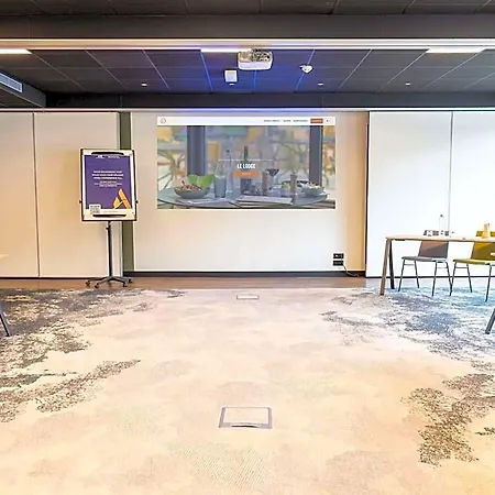 فندق Novotel Rouen Sud Zenith Parc Expo 4*