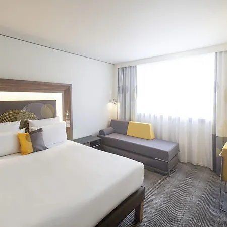Novotel Rouen Sud Zenith Parc Expo מלון Saint-Étienne-du-Rouvray