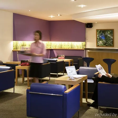 Novotel Rouen Sud Zenith Parc Expo מלון