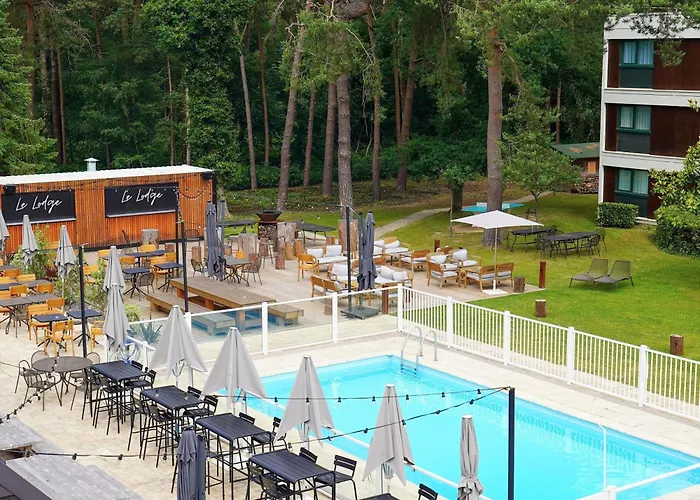 酒店 Novotel Rouen Sud Zenith Parc Expo 4*